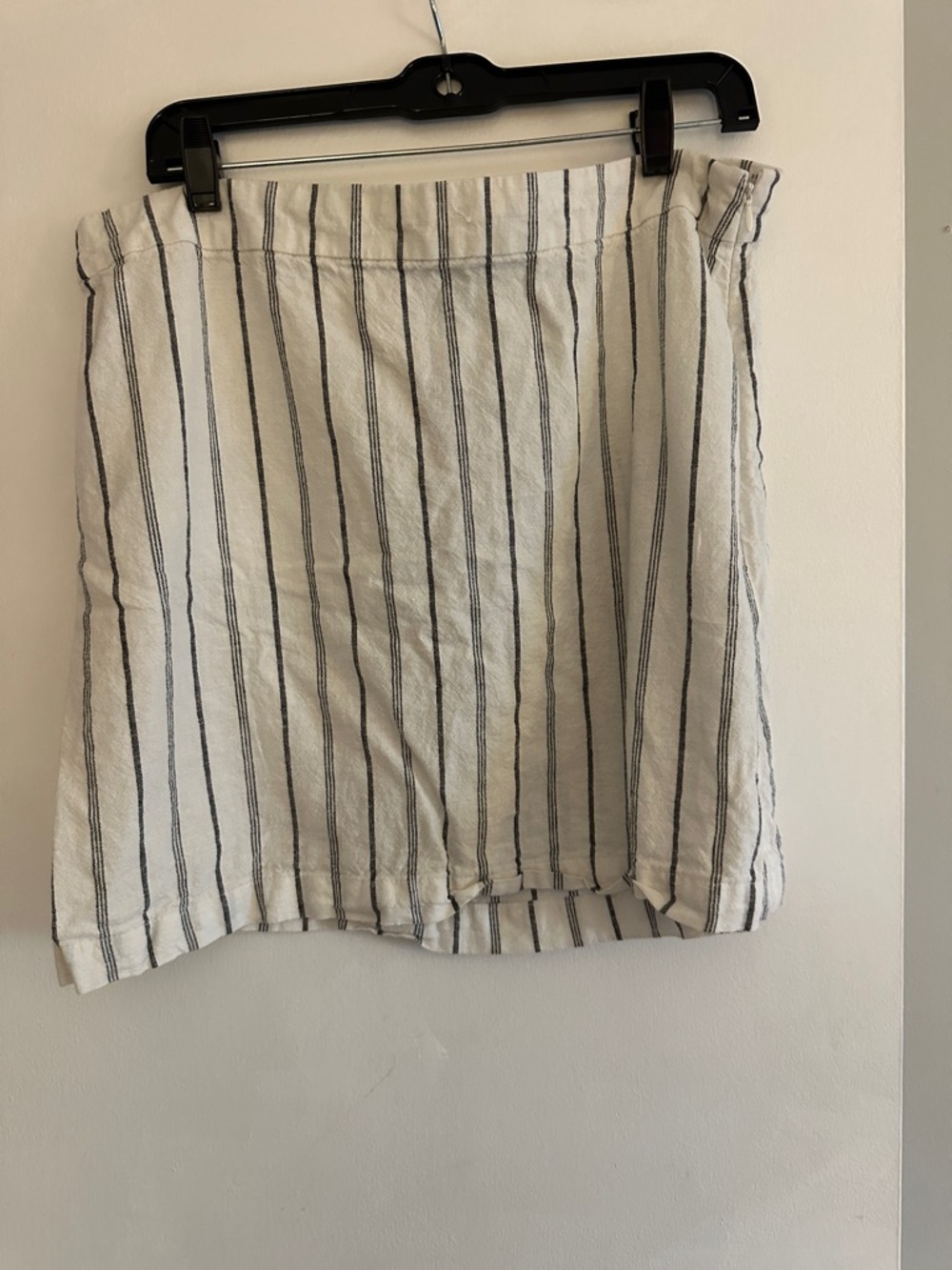 Old Navy White Mini Skirt with Black Vertical Stripes